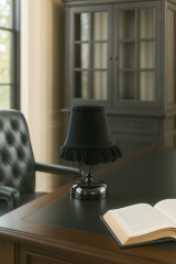 Siyah Fırfırlı Abajur