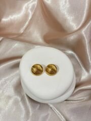 Button Küpe