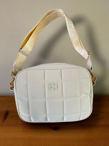 Günlük Kare Çapraz Çanta