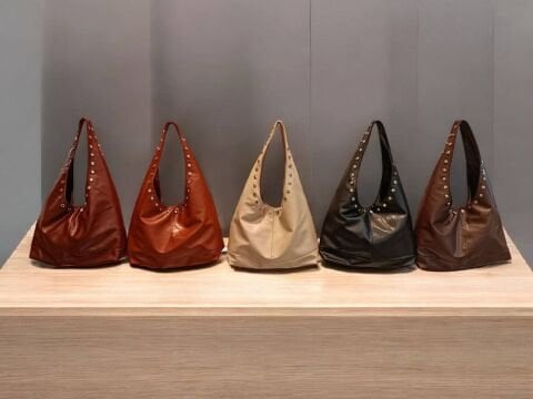 Zımbalı Omuz Çantası