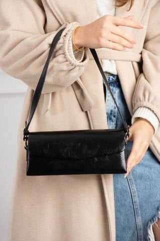 Sert Kapaklı El Çantası