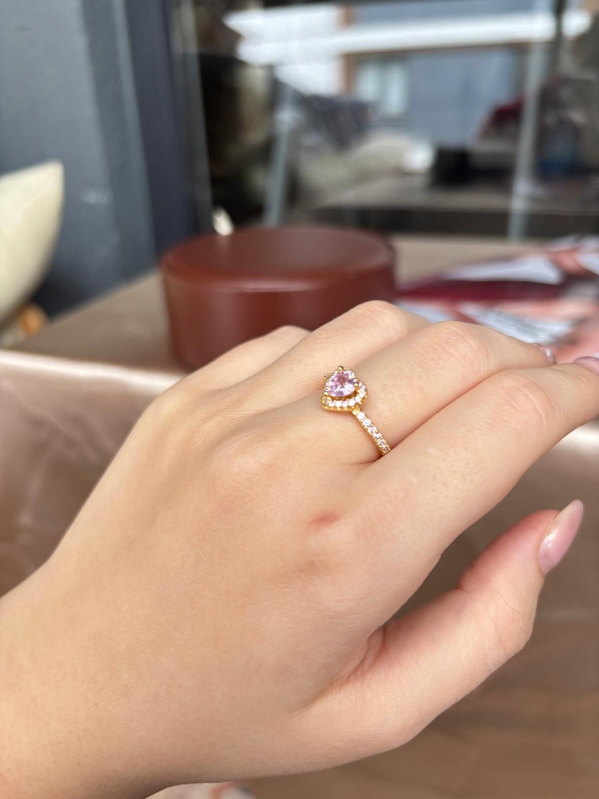 Pembe Taşlı Prenses Yüzük